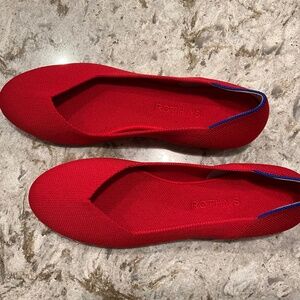 The Flat by Rothy’s, Size 9, Red